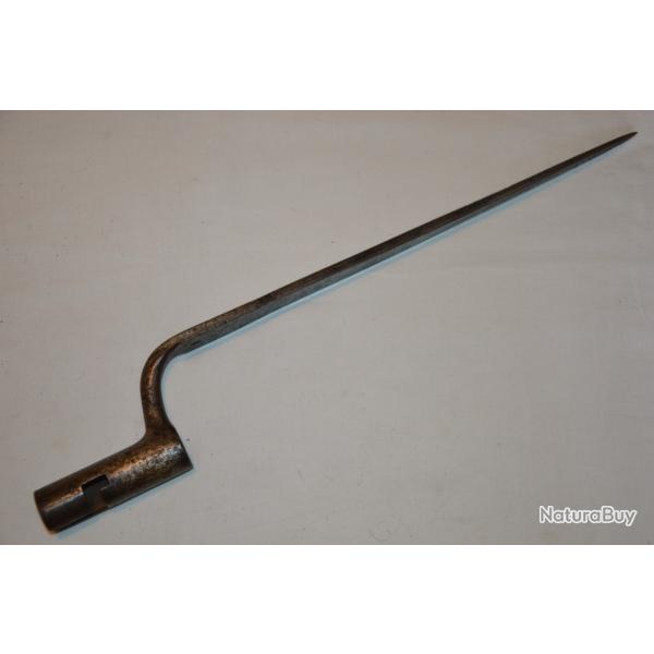 BAIONNETTE A DOUILLE MOD.1763-FUSIL MODELE 1763/1766-ANCIENNE MONARCHIE-REVOLUTION.