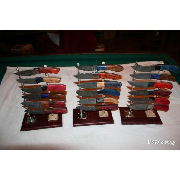 Tr�s joli poignard artisanal avec lame en  Damas