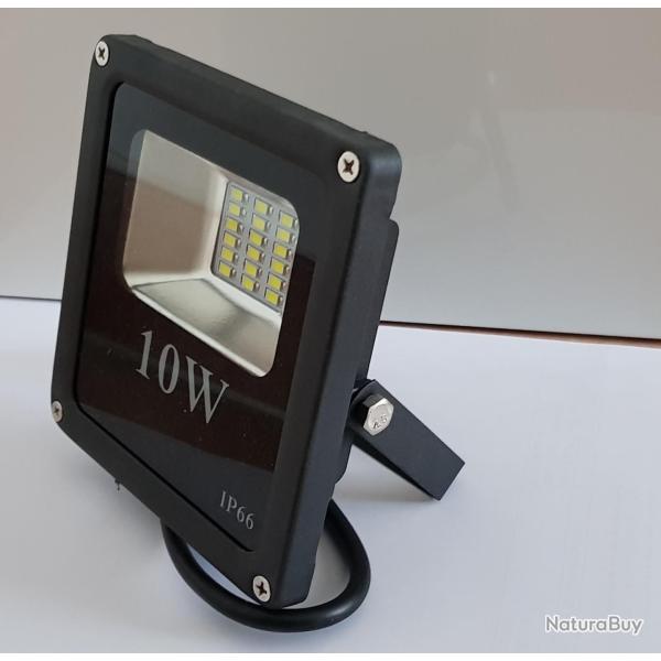 Projecteur Plat Led 10W 6000K blanc froid Pro IP66