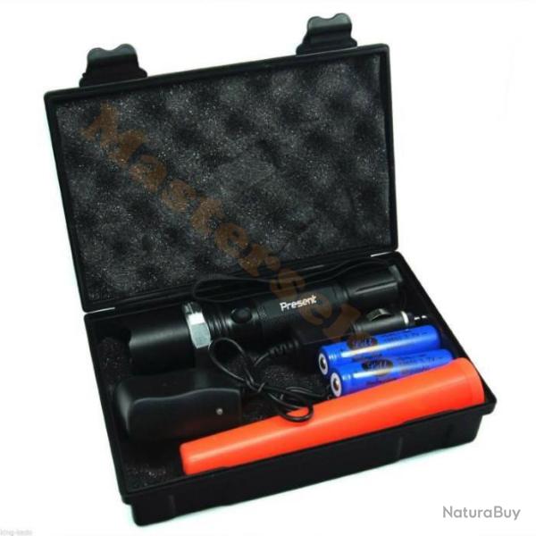 COFFRET LAMPE TORCHE SMD PUISSANTE AVEC REGLAGE DU FOCAL AVEC CONE DE SIGNALISATION 12V 230V