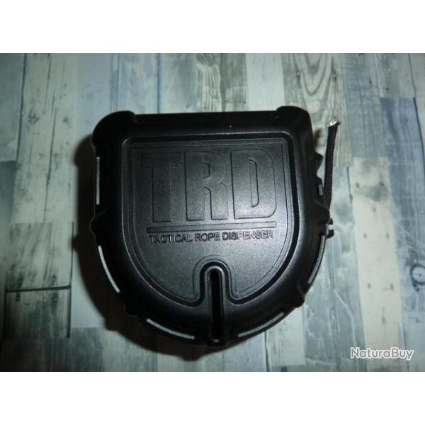 distributeur paracorde + 15m de paracorde