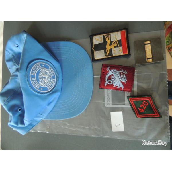 ecusson en lot different n5