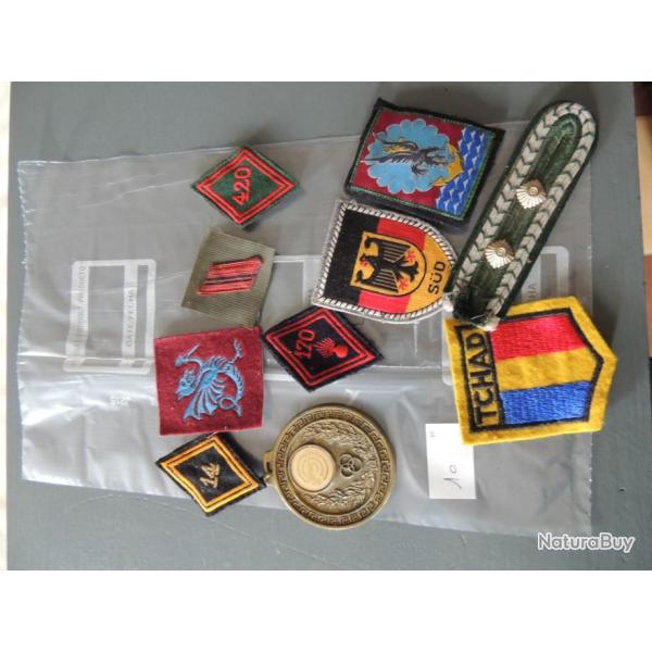 ecusson en lot different n 10