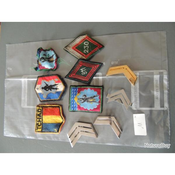 ecusson en lot different n 11