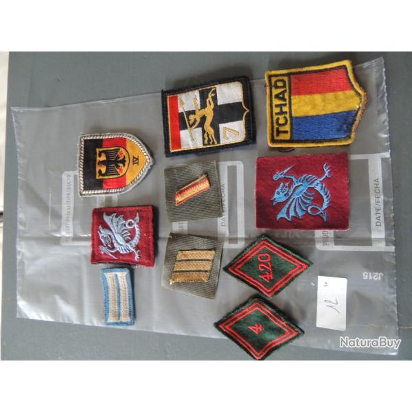 ecusson en lot different n 12