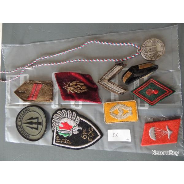 ecusson en lot different n 19