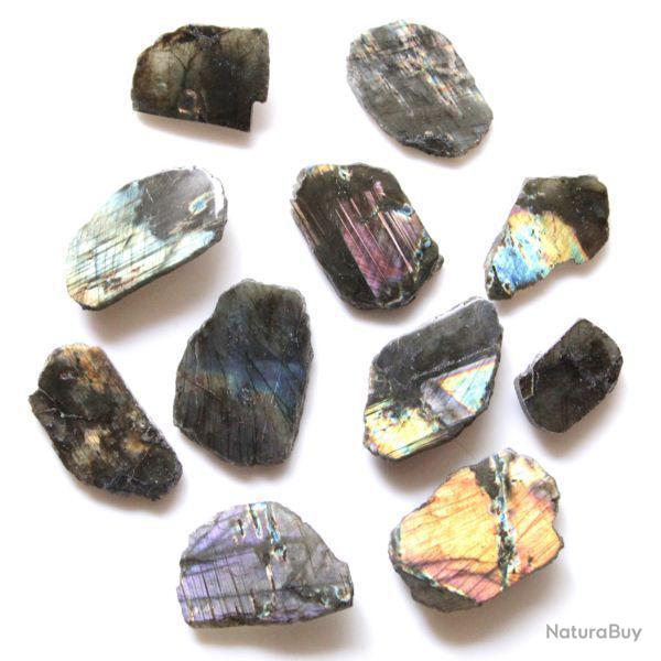 Pierre brute plaquettes polie de spectrolite - 2 � 5 cm - A l'unit�