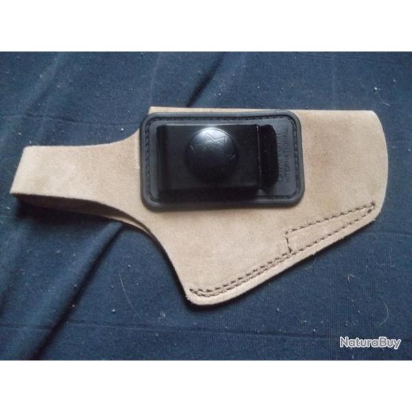 holster Bianchi 6X pour Smith et Wesson 9 mm