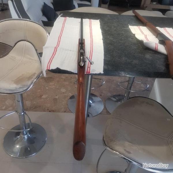 carabine acienne monocoup gaucher en 22 long rifle  avec silencieux