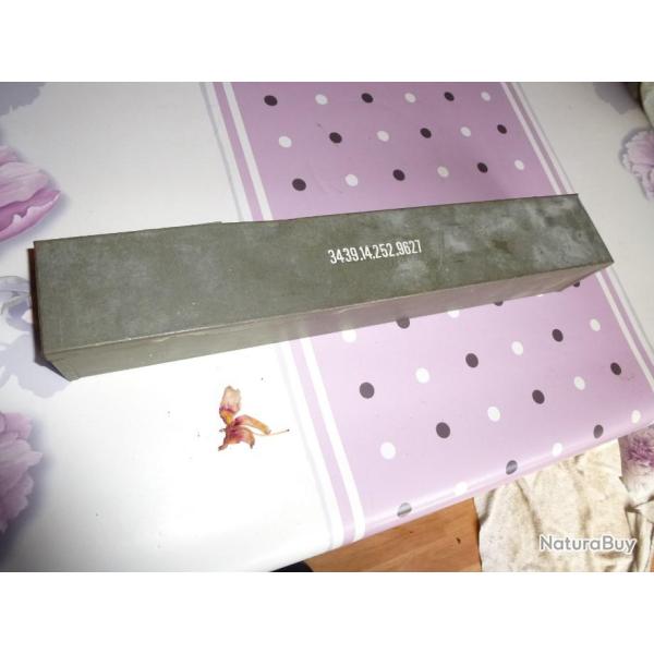 BOITE  EN FER POUR FER A SOUDER ARMEE FRANCAISE ANNEE 70/80