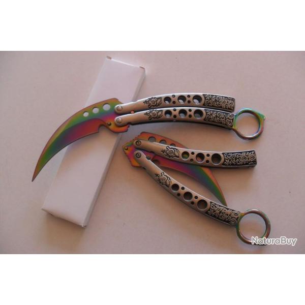 Couteau Papillon Balisong Grav� Incurv� Anneau 22,5 Cm Lame Courb�e Style Titane Karambit