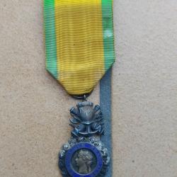 MEDAILLE MILITAIRE 1870 NAPOLEON WW1 WW2 INDOCHINE ALGERIE OPEX n1