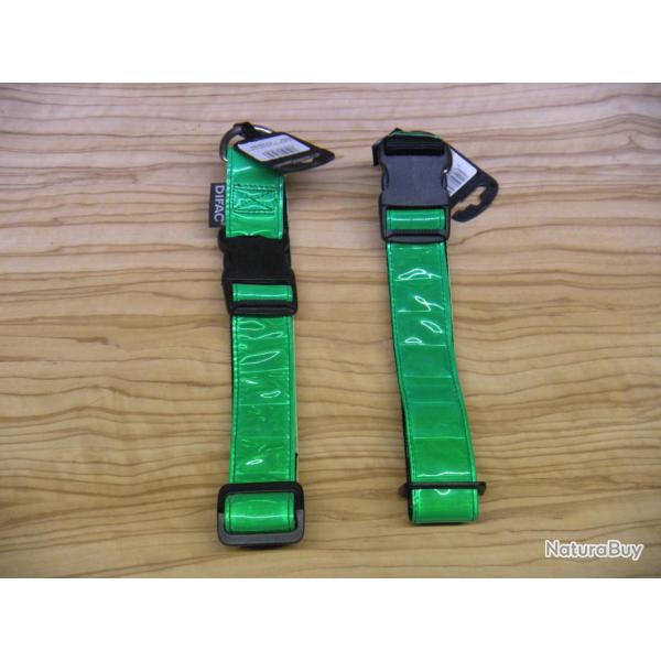 Lot de 2 Colliers (vert) avec attache rapide + bande r�fl�chissante L:40mm.