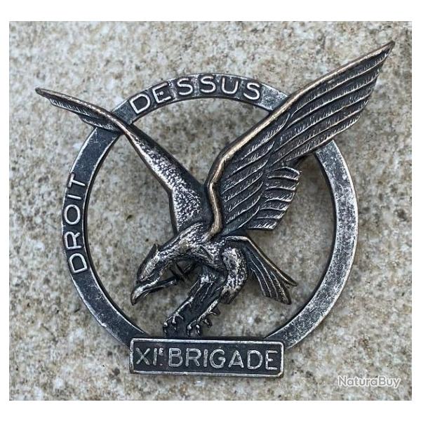 XI� Brigade M�canis�e, DROIT DESSUS, �pingle � bol�ro