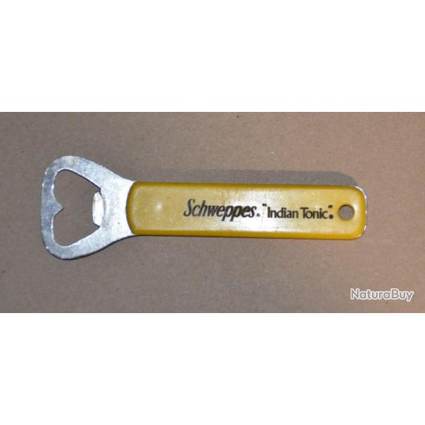 Suite dbarra de mon grenier Ouvre bouteille collector schweppes