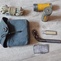 Magnifique Kit complet de nettoyage pour fusil suisse K11, K31. Peut convenir &agrave; tous les 7,5 mm NEUF