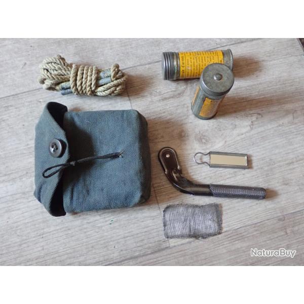 Magnifique Kit complet de nettoyage pour fusil suisse K11, K31. Peut convenir � tous les 7,5 mm NEUF