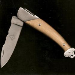 FRANC MACON *Couteau GRAV&Eacute; PR&Eacute;NOM en Acacia superbe