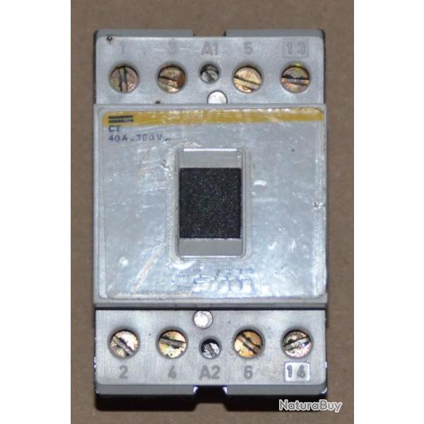 Contacteur 4 x 40A