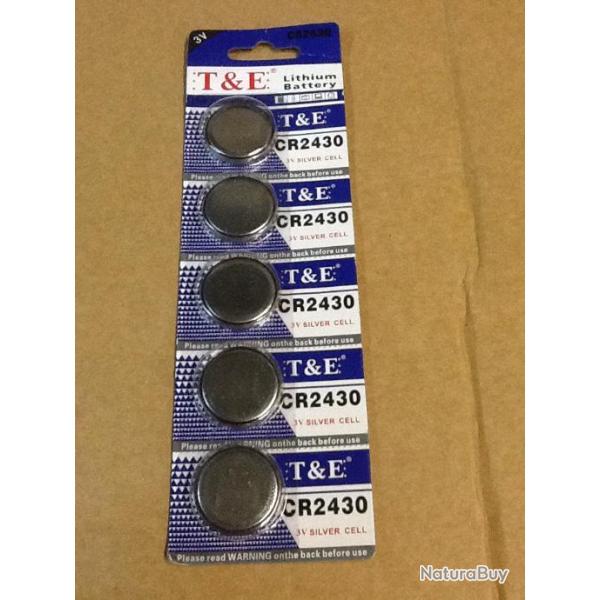 LOT DE 5 PILES  LITHIUM  C R  2430
