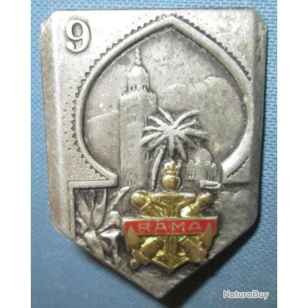 9 R.A.MA, dos guilloch embouti, marquage latral, pastille ovale