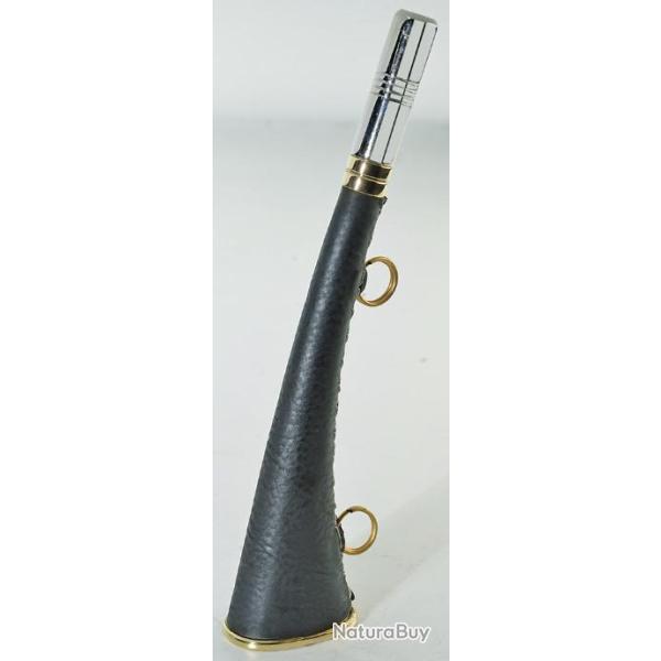 Corne de chasse en laiton gain�e cuir 22 cm
