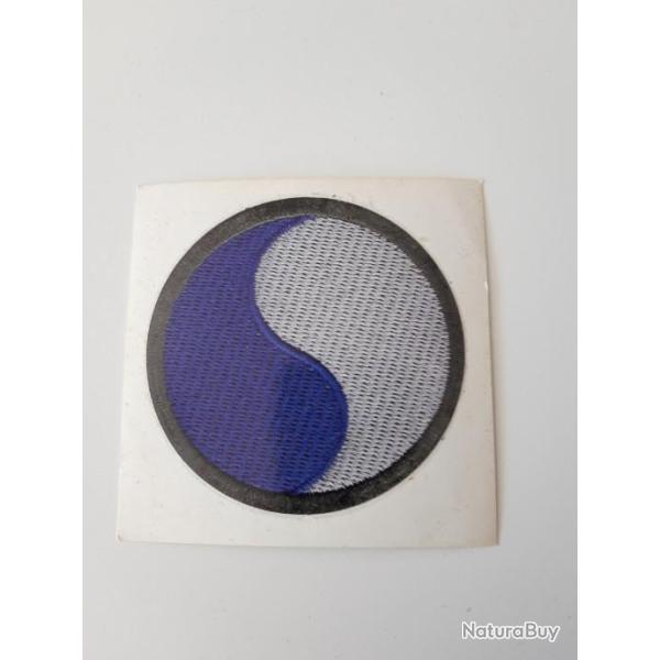 AUTO COLLANT DE L INSIGNE DE LA 29 EME DIVISION D INFANTERIE US