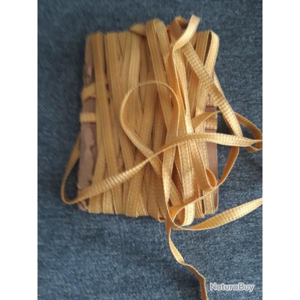 RUBAN DORE POUR CONFECTION MILITAIRE. MODELE 3