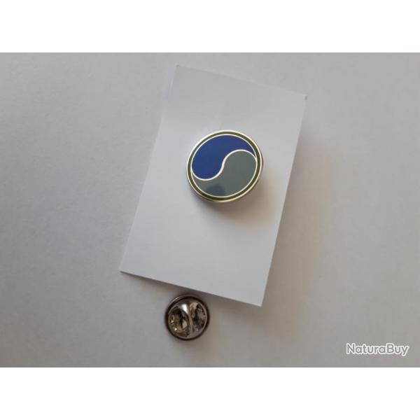 INSIGNE METAL DE LA 29 EME DIVISION D INFANTERIE US