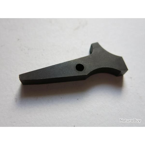 VENDU PAR CUIRASSIER11  N� 1 PAIRE D'ARMEURS  FUSIL SUPERPOSE ITALIEN