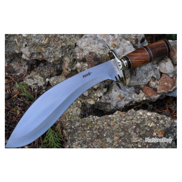 Tr�s beau couteau KUKRI.