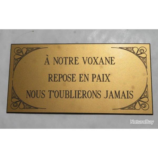 Plaque fun�raire animaux domestique de 2 � 4 lignes format 48 x 100 mm