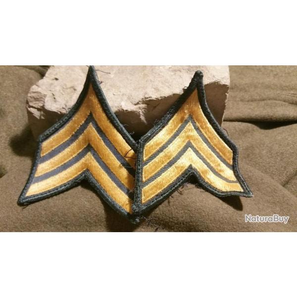 Lot de deux  insignes tissus au grade de Sergent de l'Arm�e Am�ricaine