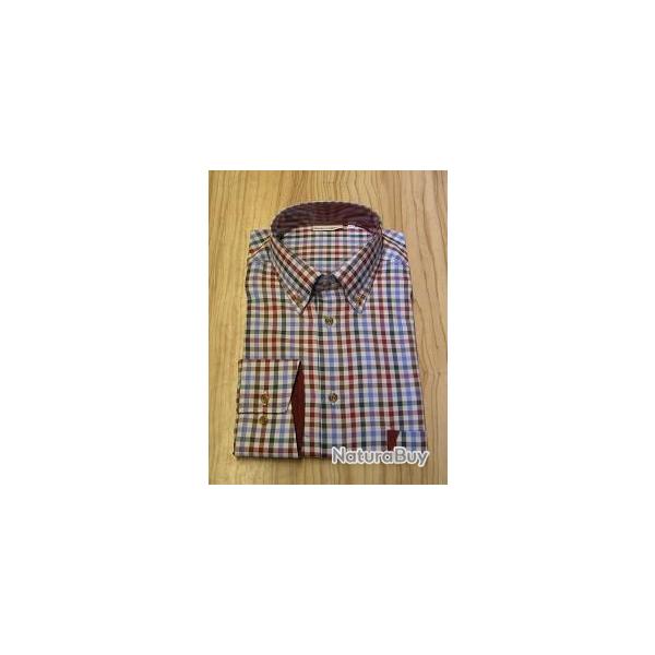 CHEMISE LOVERGREEN , MODELE:AMILLY , T:2XL.