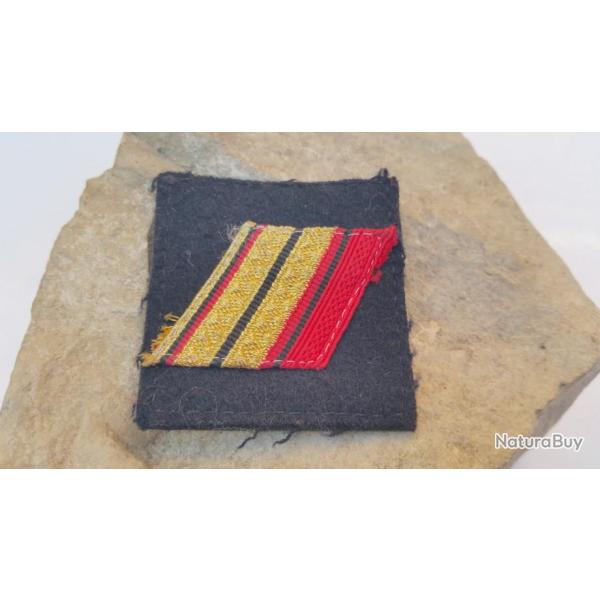 Galon de poitrine au grade de Caporal Chef 1� Classe  RPIMa/TDM *