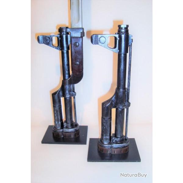 Support prsentoir pour baonnette Kalashnikov AK47