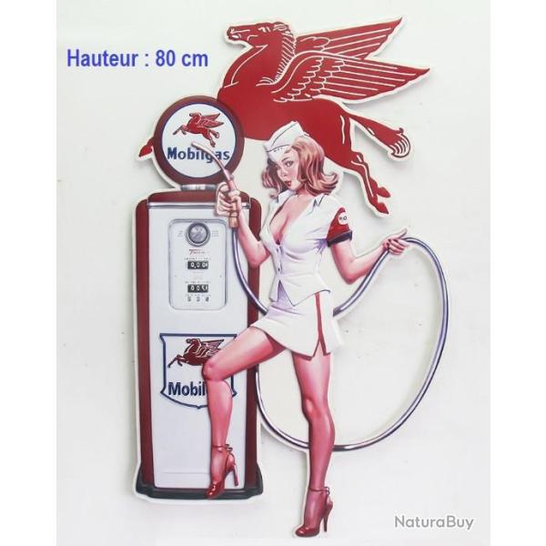 Enseigne vintage 3D / Pompe pin up infirmire