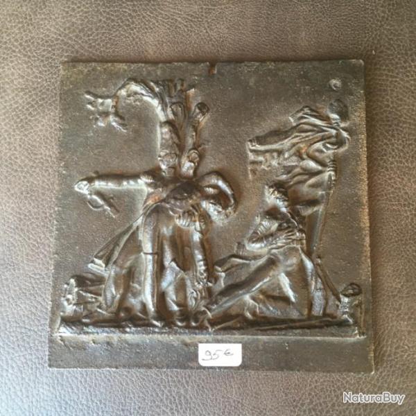 PLAQUE MURALE EN FONTE NAPOL�ONIENNE: Les Fran�ais � WATERLOO. "La Garde Meurt Mais Ne Se Rend Pas".