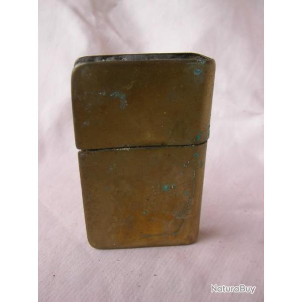 WW1 FRANCE BRIQUET ARTISANAT DE TRANCH�ES BRIQUET EN FORME DE LIVRE