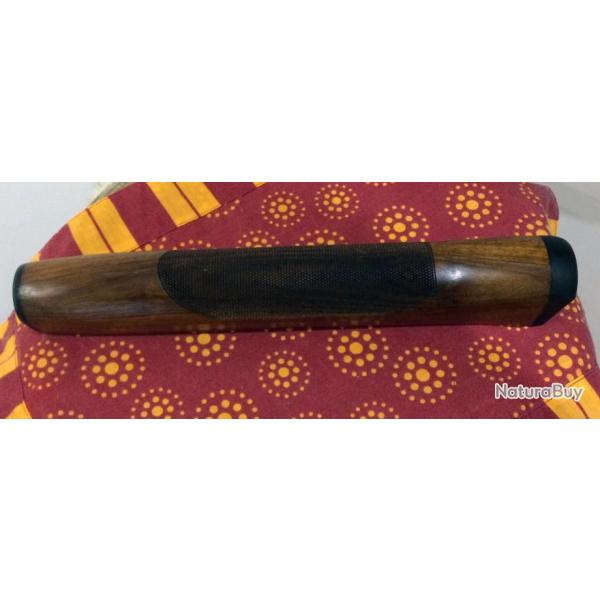 DEVANT LONGUESSE LUGER CAL 12