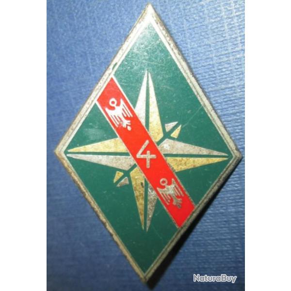 4 Division Blinde, E.E.D, dos lisse embouti