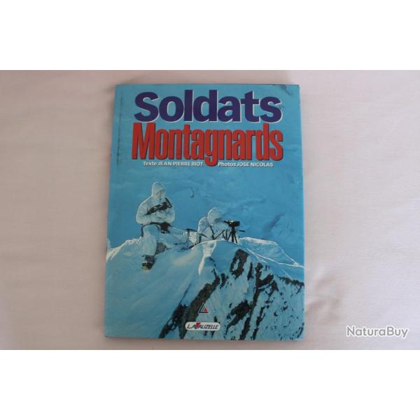 Soldats montagnards