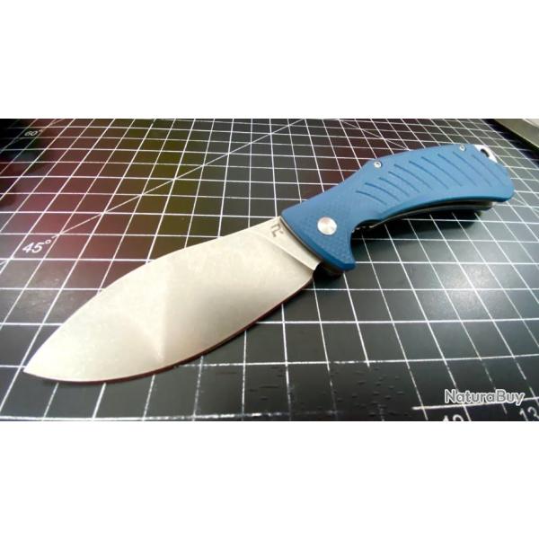 Couteau Revo Ness Gray/Blue Manche G10 Lame Acier D2 Linerlock Clip REV008GRY