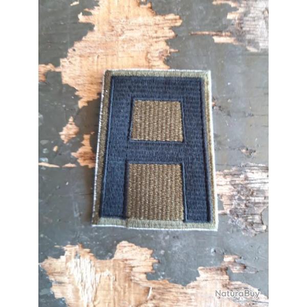 INSIGNE TISSU DE LA PREMIERE ARMEE U.S.