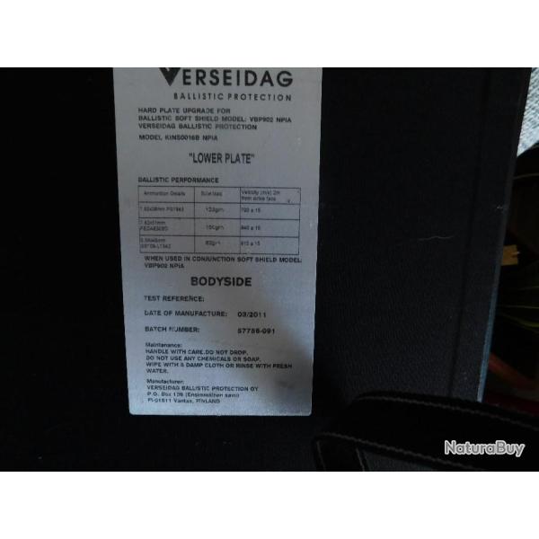 LOT 2 GRANDS BOUCLIERS, 2 COUVERTURES BALISTIQUES SWAT, 2 GRANDES PLAQUES HAWK, 2 PLAQUES VERSEIDAG