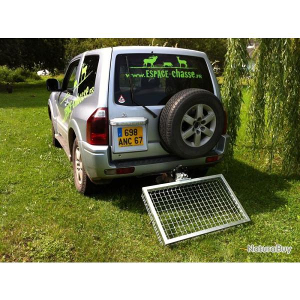 Grille porte gibier avec attache basculant