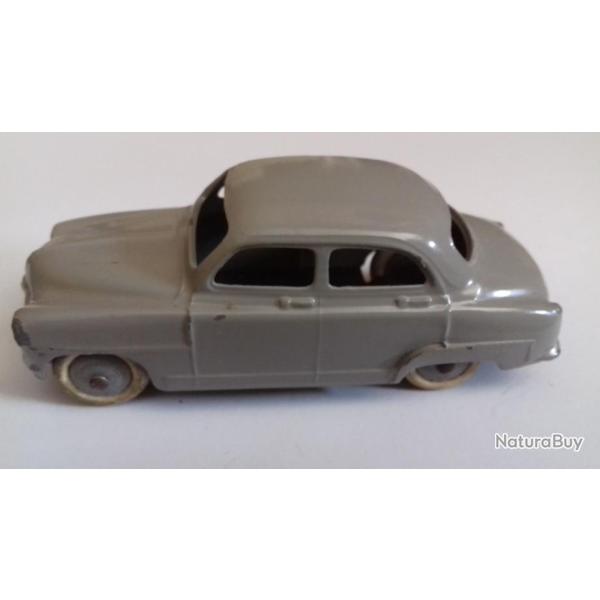 Simca 9 Aronde Dinky Toys