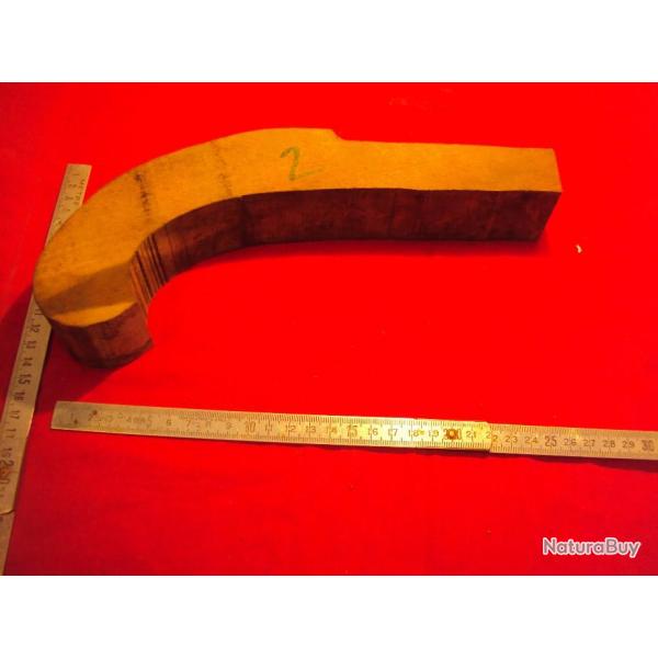 pour armurier Crosse de pistolet r�glementaire Fran�ais ou  civil             (2)