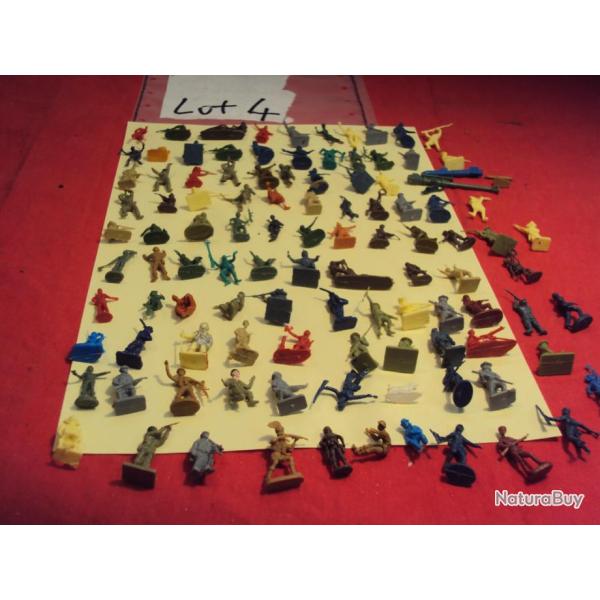 jolie Lot de soldat,  ann�es 1970 je pence, (environ 110 a 120 pi�ces) -  (4)