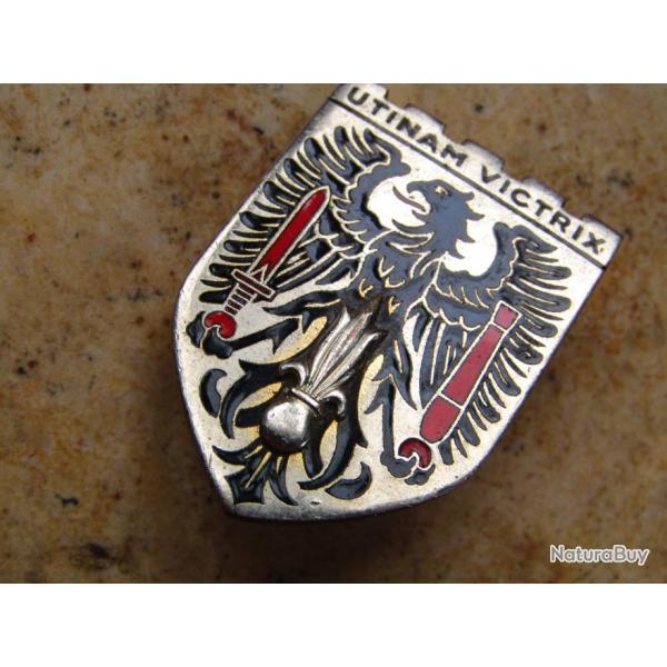 insigne pucelle 15� Division d'Infanterie, �mail, d�pos�, dos lisse grav�  DP nice